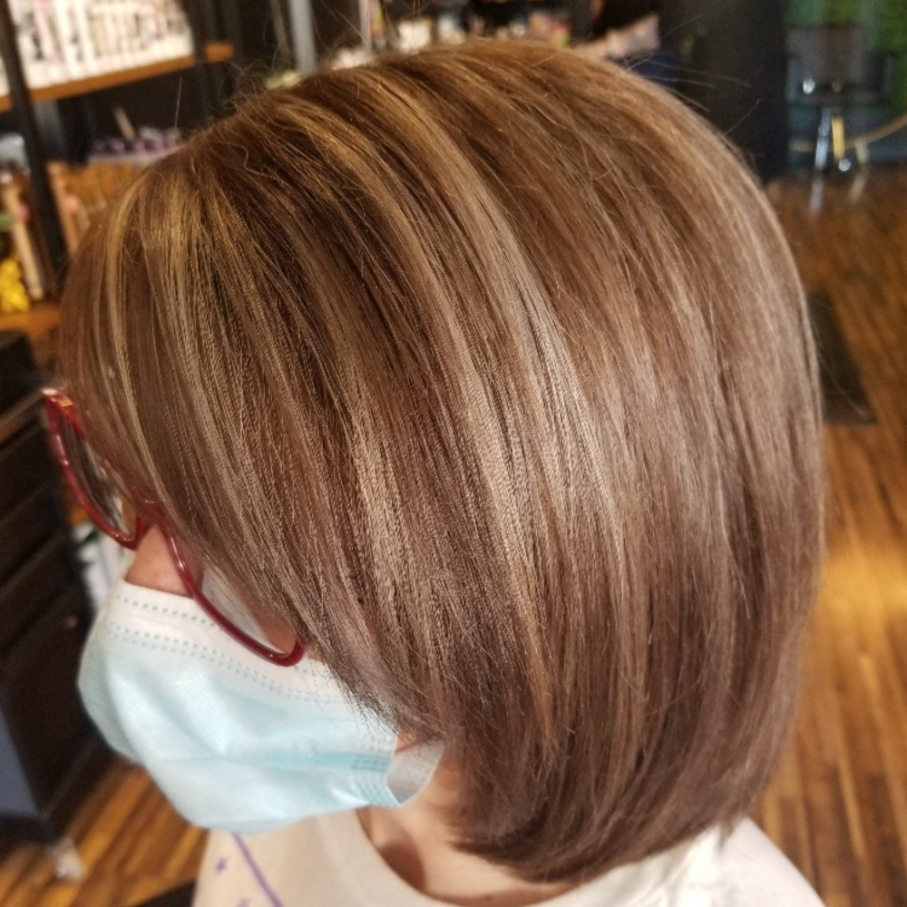 Partial Hilights at Mellow Manor Hair Studio in Moosic, PA