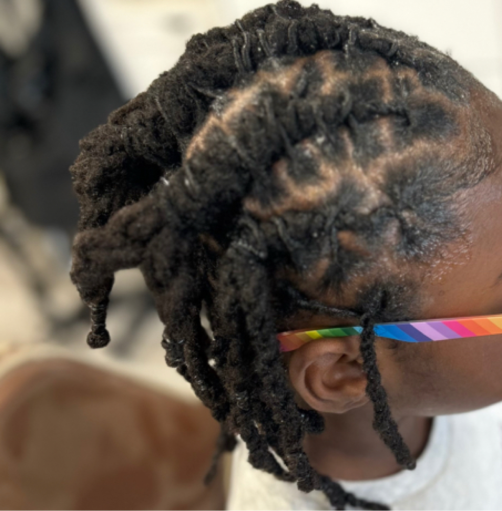Kidâs Loc Retwist (9yrs & Under)