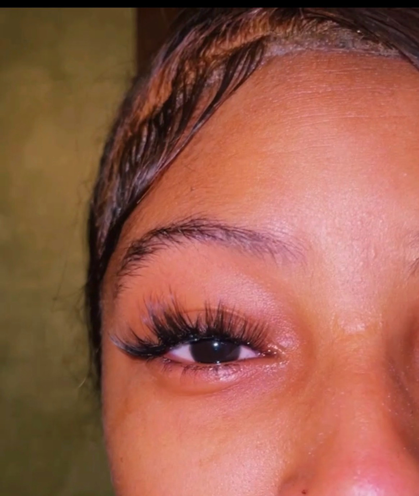 Lash Clusters
