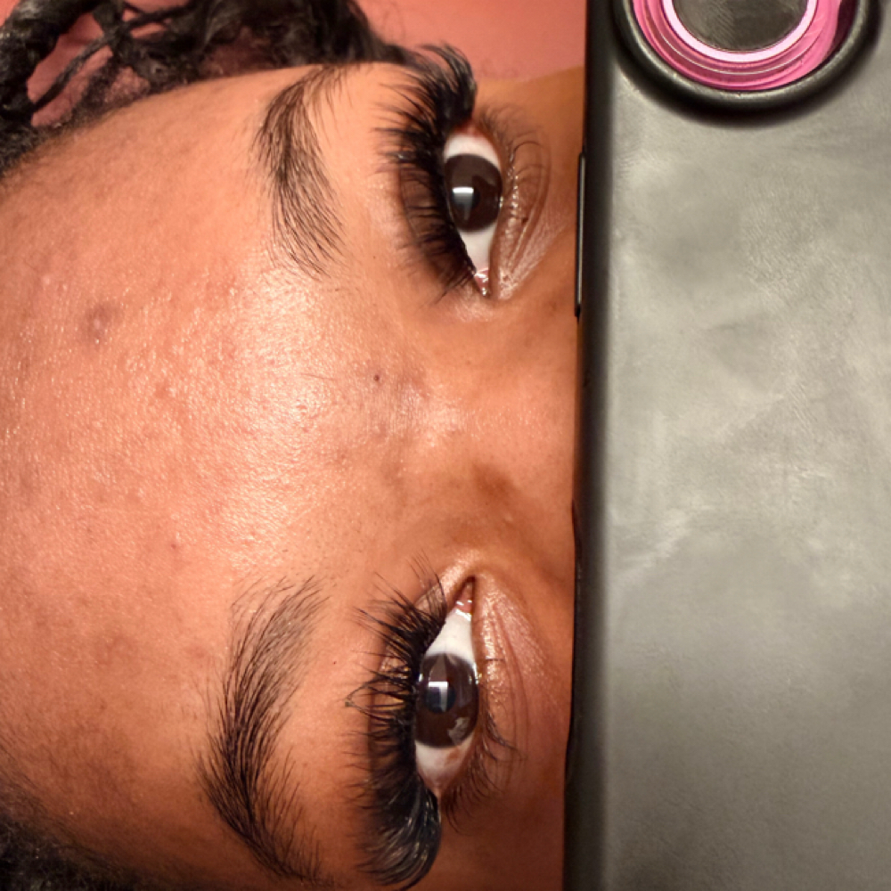 Lash Clusters at Glammed By Le Aesthetics in Ullin, IL