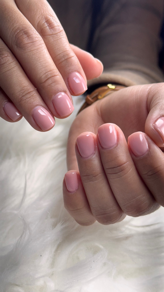 BASIC MANICURE