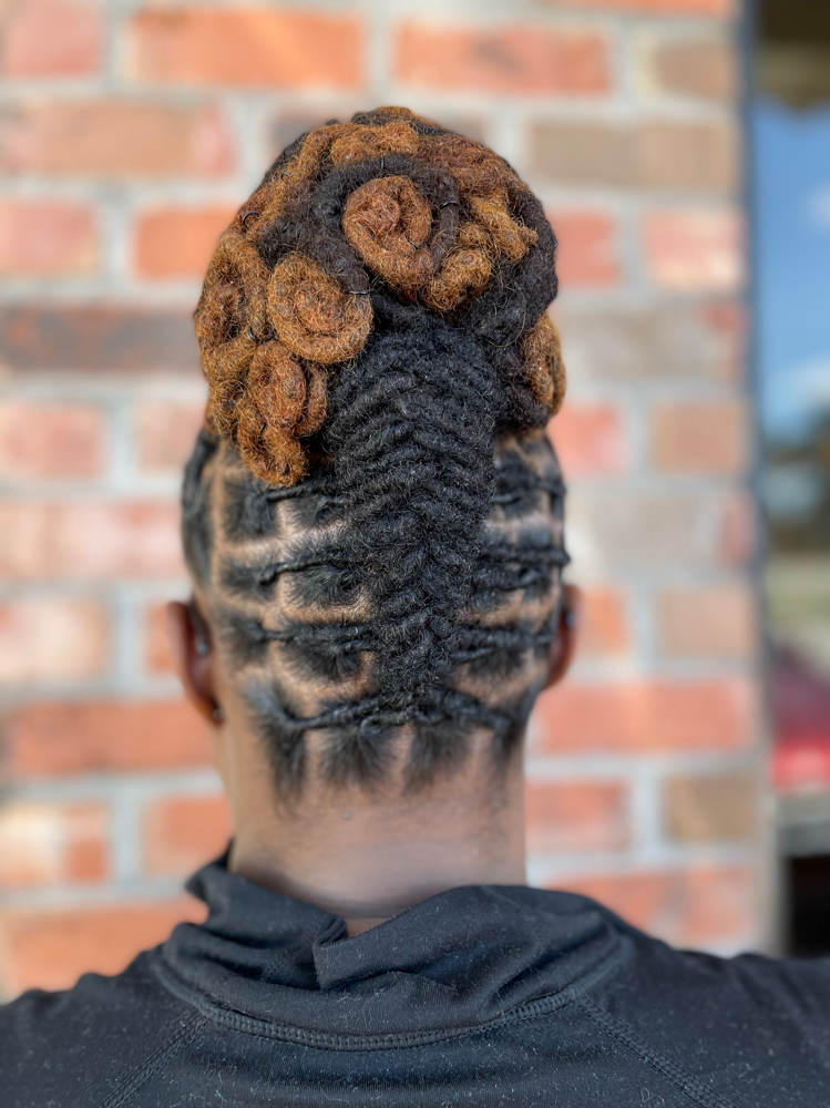 Loc Retwist Complex Mid Back Length at Crown Adjustments in Havelock, NC