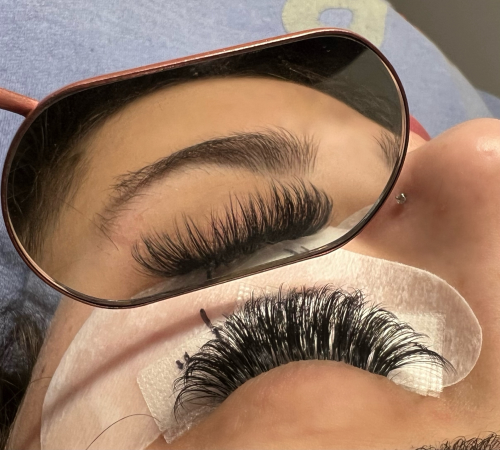 Lash removal
