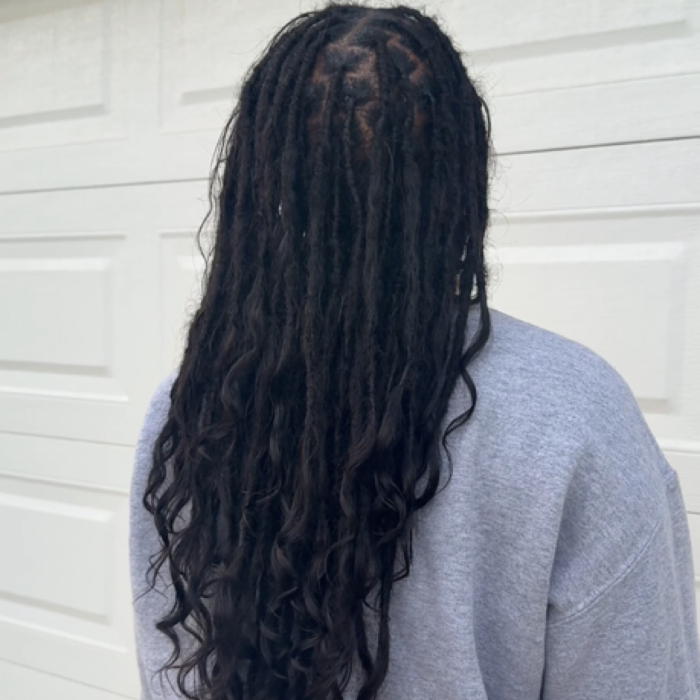 CHANDANI Faux Loc Install at S. Riviere Hair & Beauty in Chamblee, GA