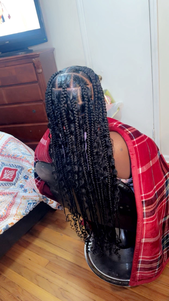 Large Bohemian Knotless