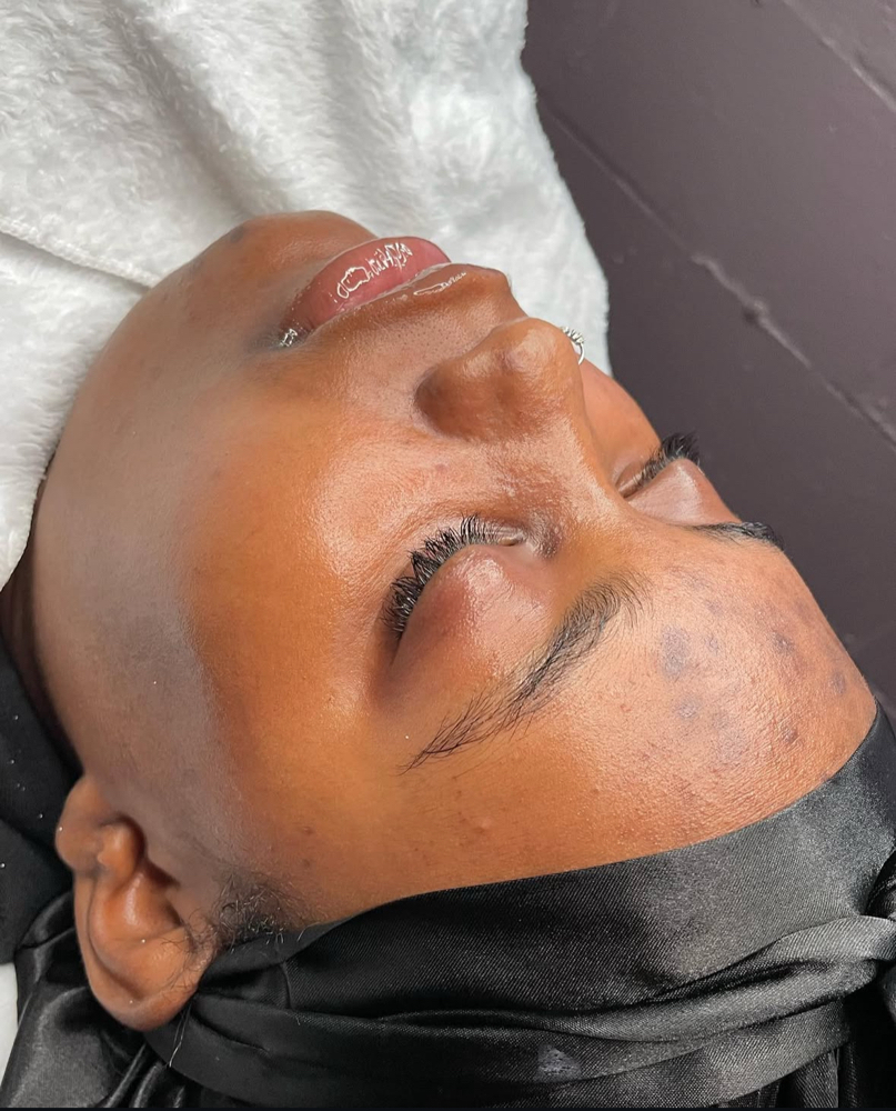 Dermaplaning Facial at PreciousPerfections in Cresthill, IL