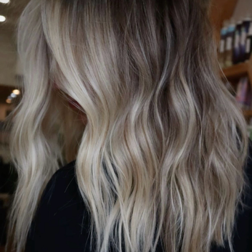 Mini Blonding at Wilder Luxe Beauty in Redmond, OR
