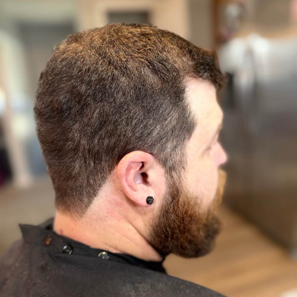 Men’s Cut at Hola Hermosa in Lyons, IN