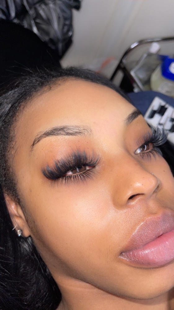 Bottom Lashes