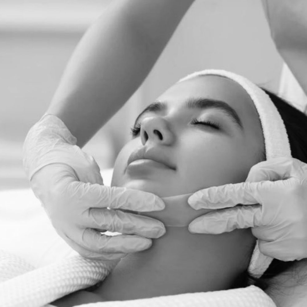 Full Face Wax at MODA Beauty Bar in Danville, KY