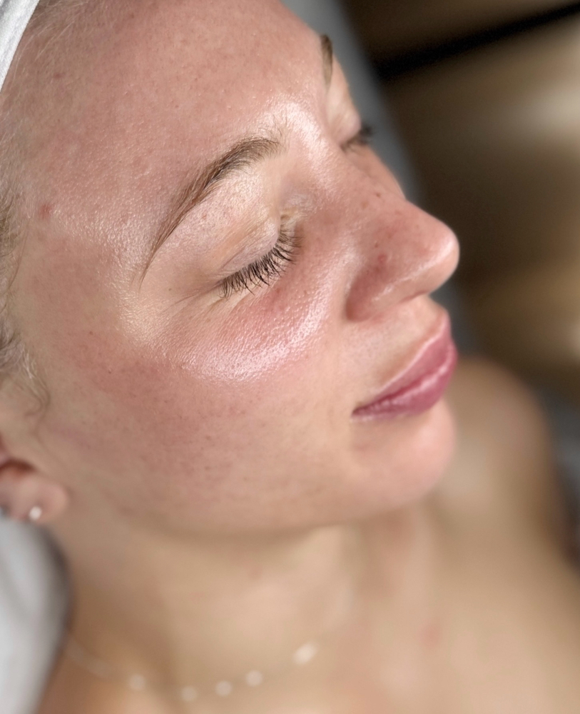 The Novum 60 Minute Facial