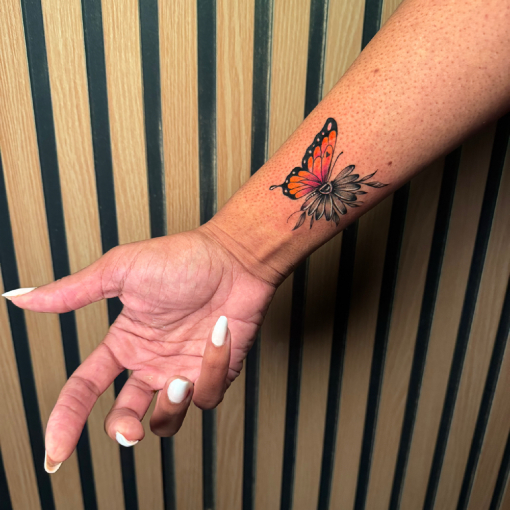 SMALL AND MEDIUM COLOR TATTOOS at Tattoo Whitney Houston in Houston, TX