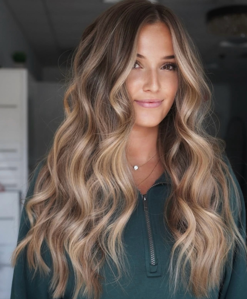 Bronde Babes (Lived-In)