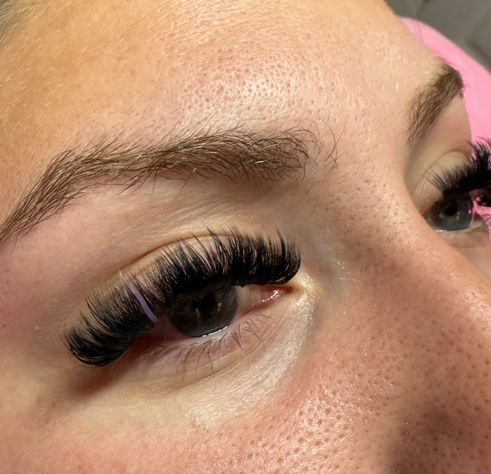 Volume Lash Set at Lexi’s Beauty Bar in Garland, UT