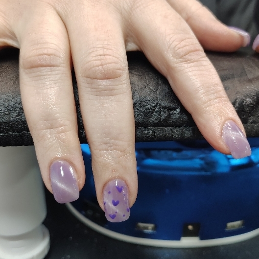 Cat eye at T&D Beauty Salon in Springdale, WA