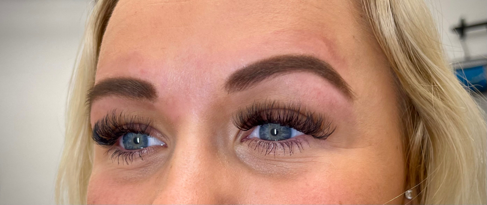 Hybrid Lashes