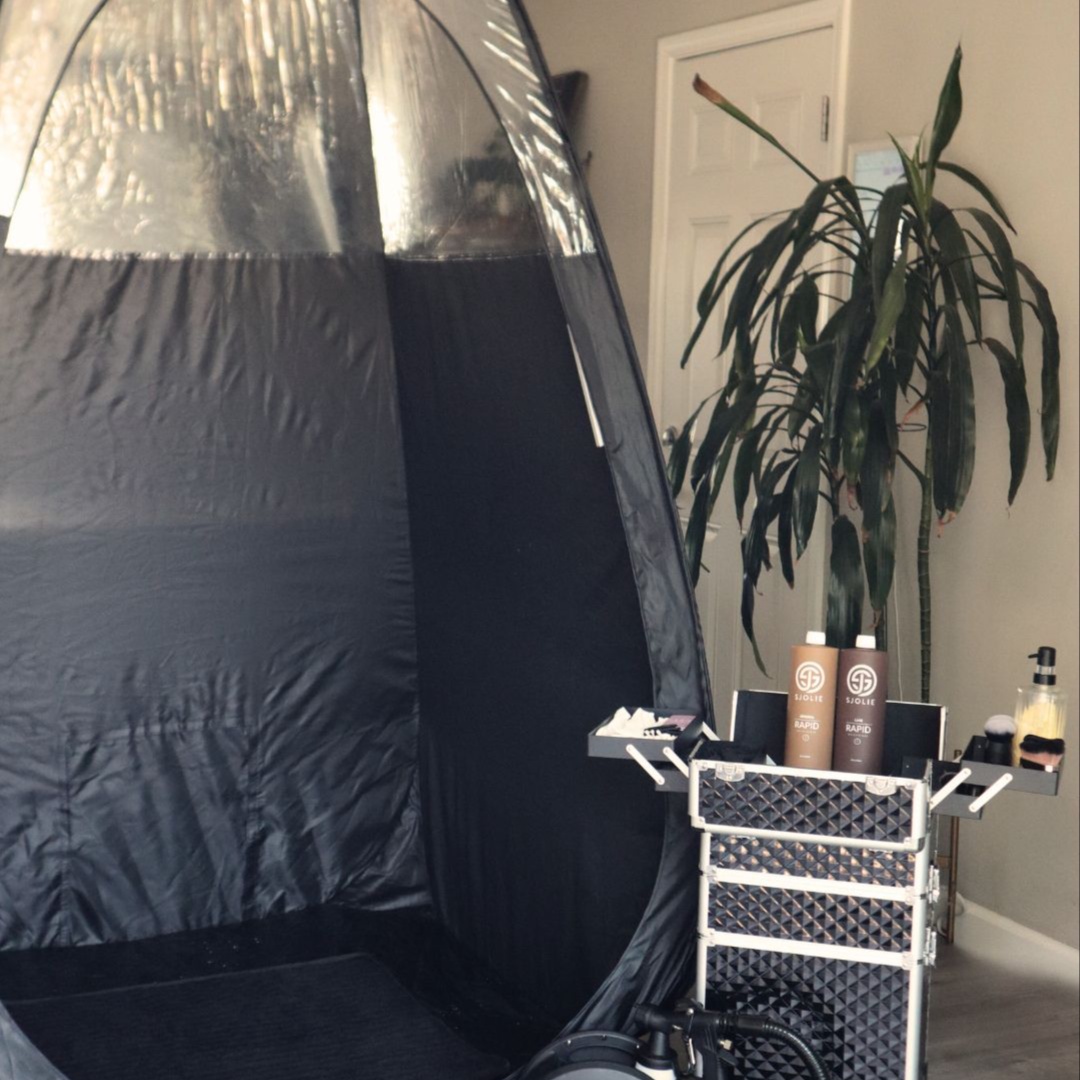 Mobile Spay Tan Appointment at Vally Mo & Co. in Bonita Springs, FL