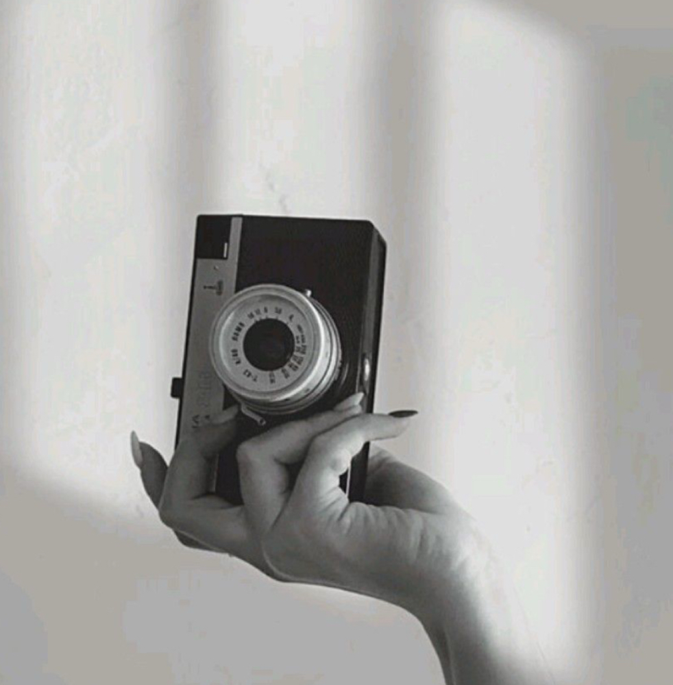 In Studio: Photography Session