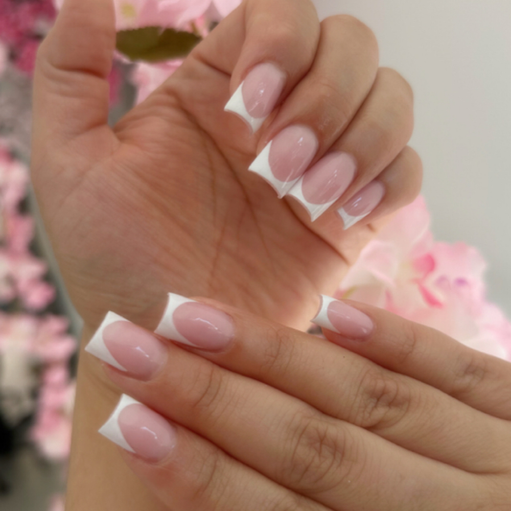 Acrylic full set (short) at Bonita Beauty Bar in Fontana, CA
