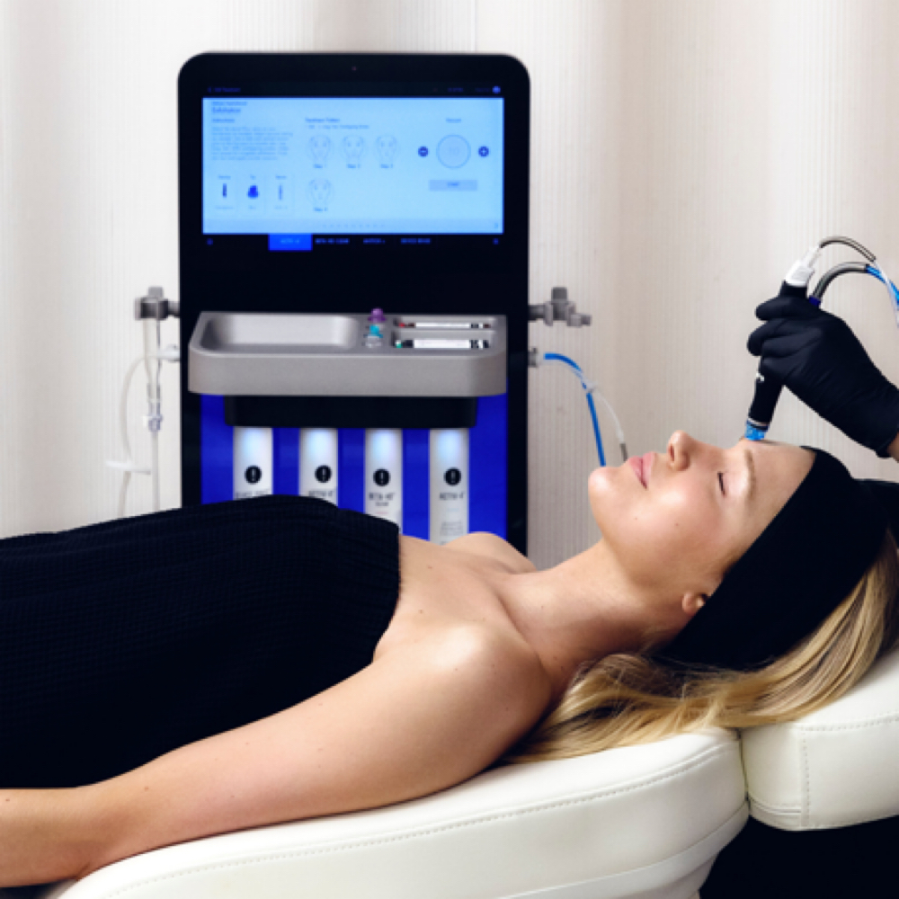 Express Hydrafacial at Anfissa Beauty in Mount Angel, OR