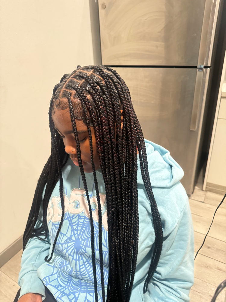 Medium Knotless