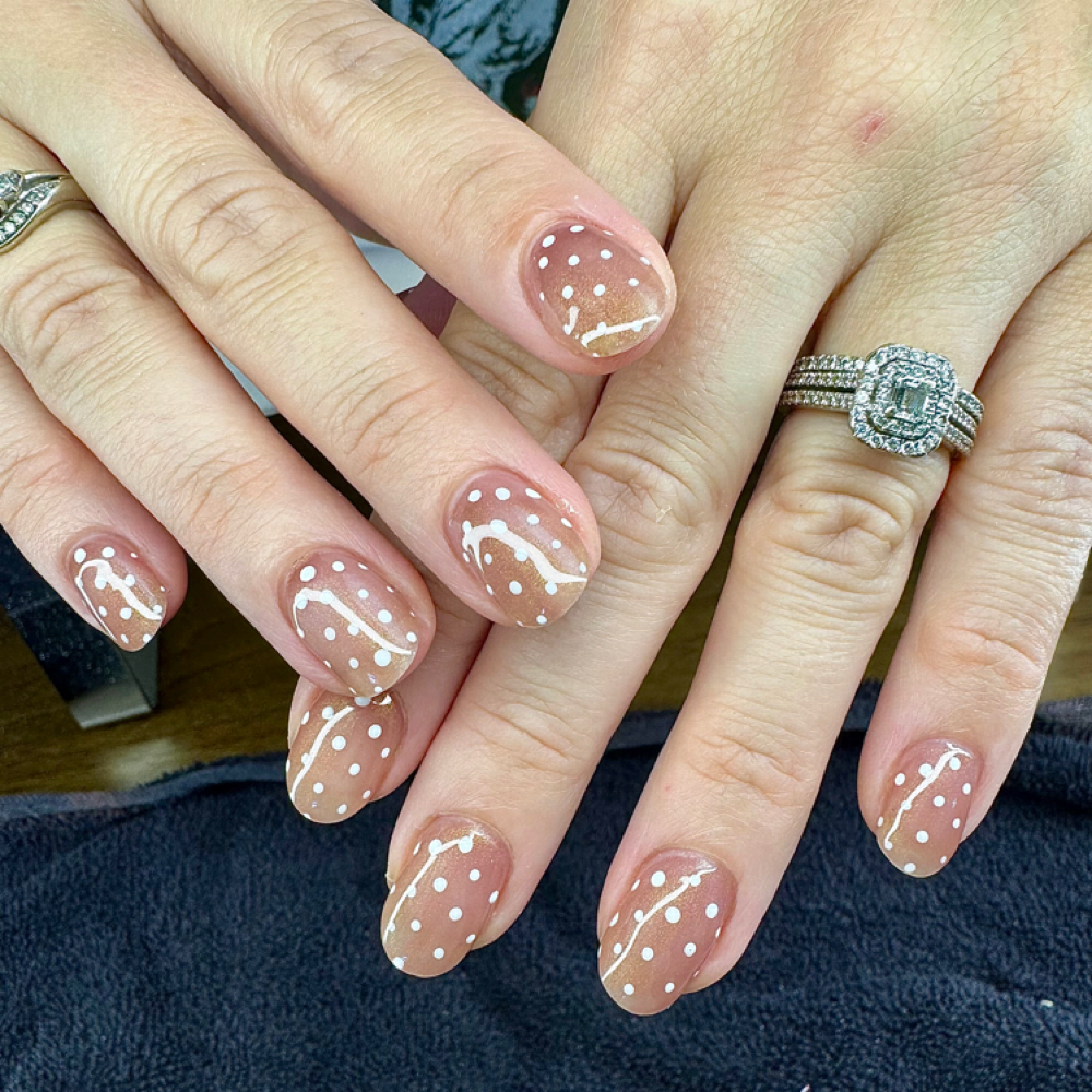New Clients 1st Gel Polish Read⬇️ at BELLA CHRISTINE'S NAIL STUDIO in Jefferson, OH
