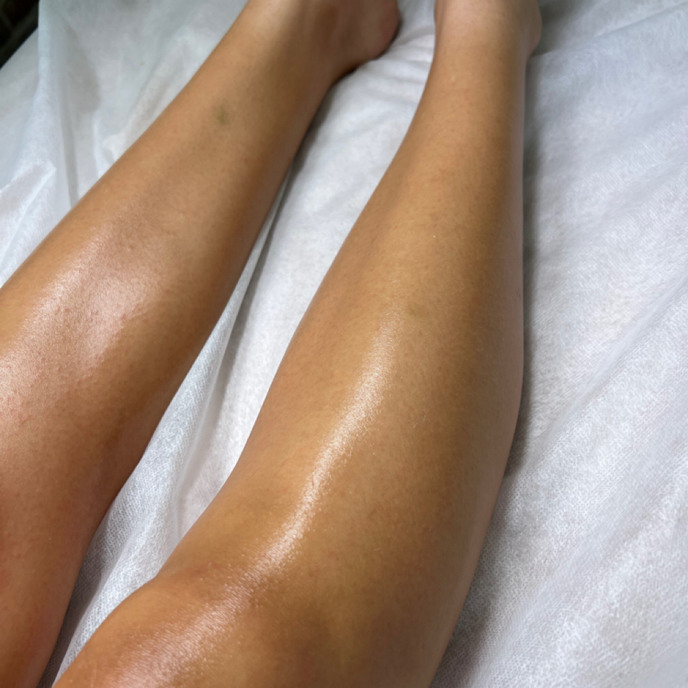 Lower Leg Wax at The Este Lounge in Hanford, CA