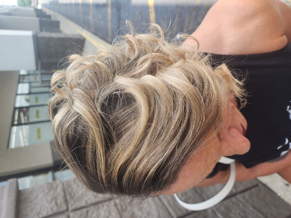 Blonding