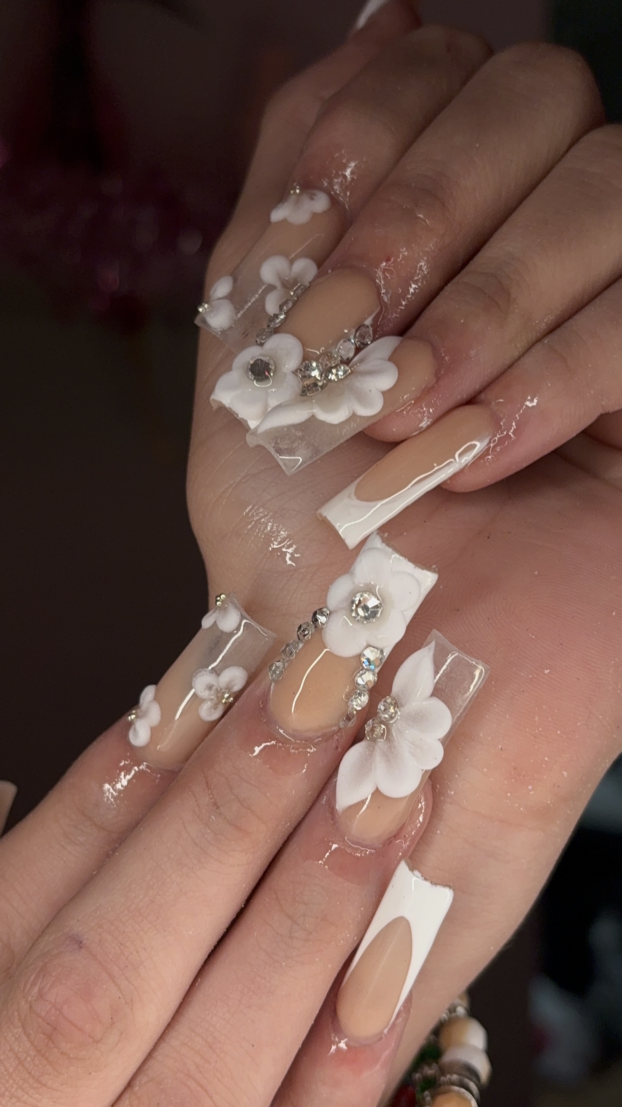 foreign soak off at Twinklenailsbybel in wimauma, FL