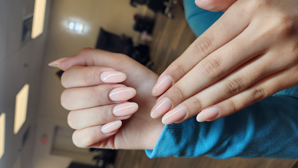 Structured Gel Manicure
