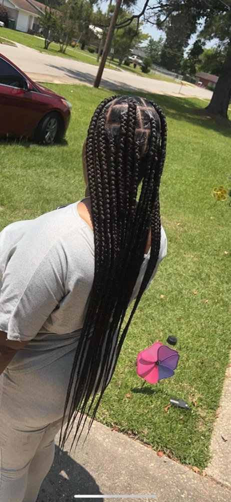 Large Knotless Braids