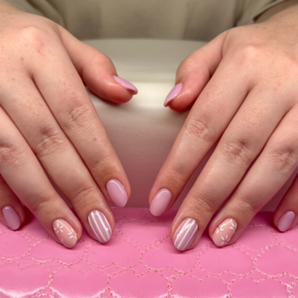Luminary Overlay at Muah Mama Beauty in Mineral Ridge, OH