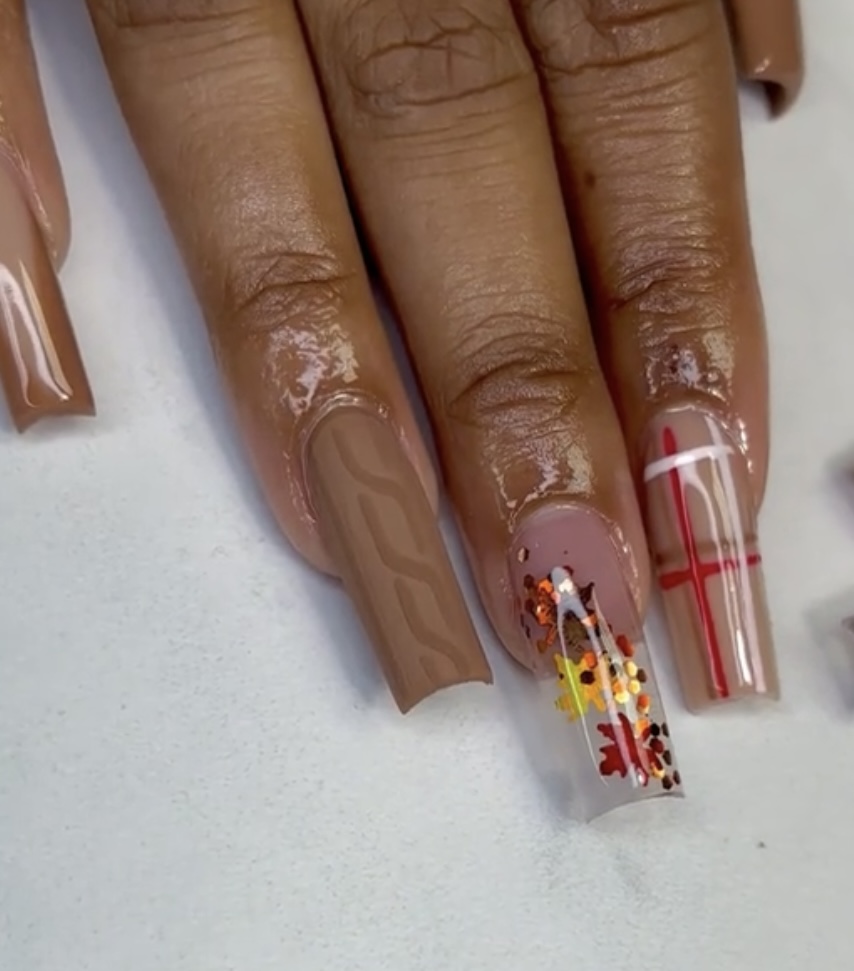 3D/2D Lines/Swirls For All 10 Nails