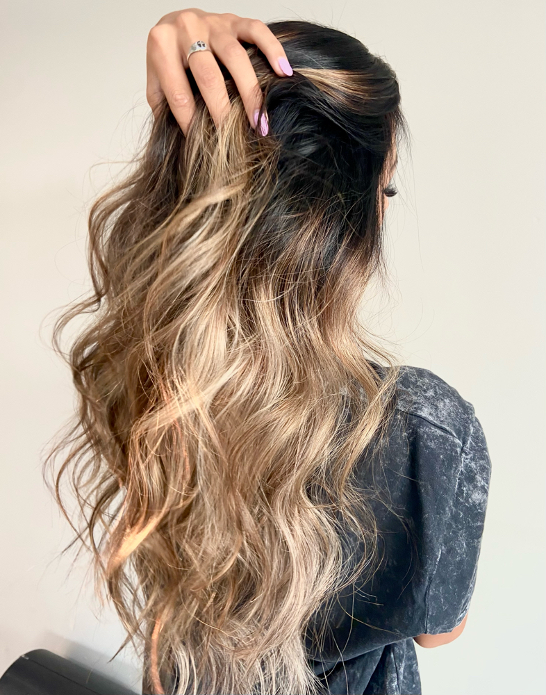 COLOR | FULL BALAYAGE