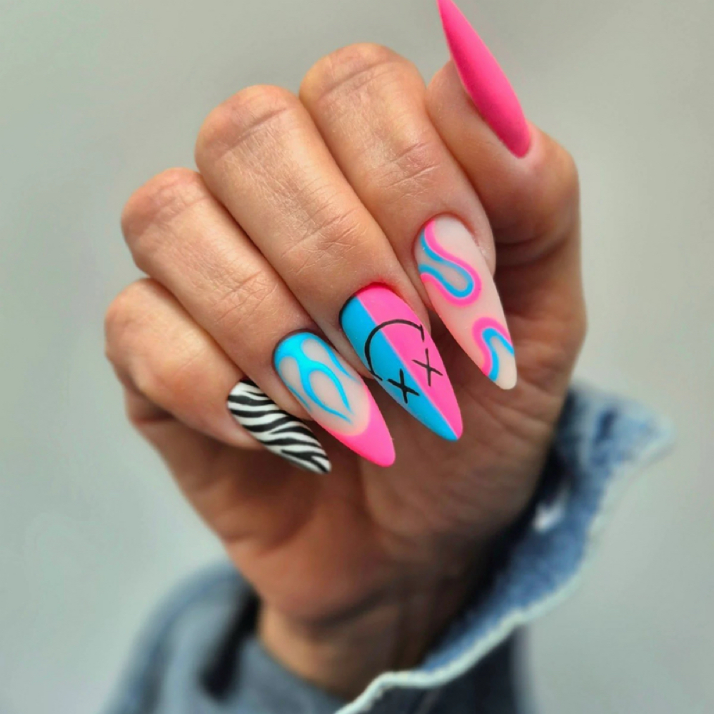 Designs at Nail Room