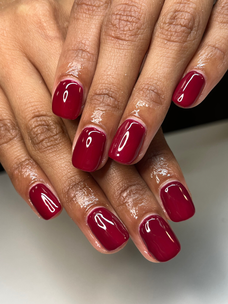 No Chip Manicure