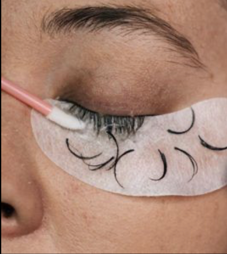 Lash Removal