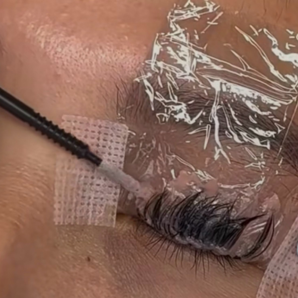 Lash Removal at The Lash Menu By Symon’e in Pensacola, FL