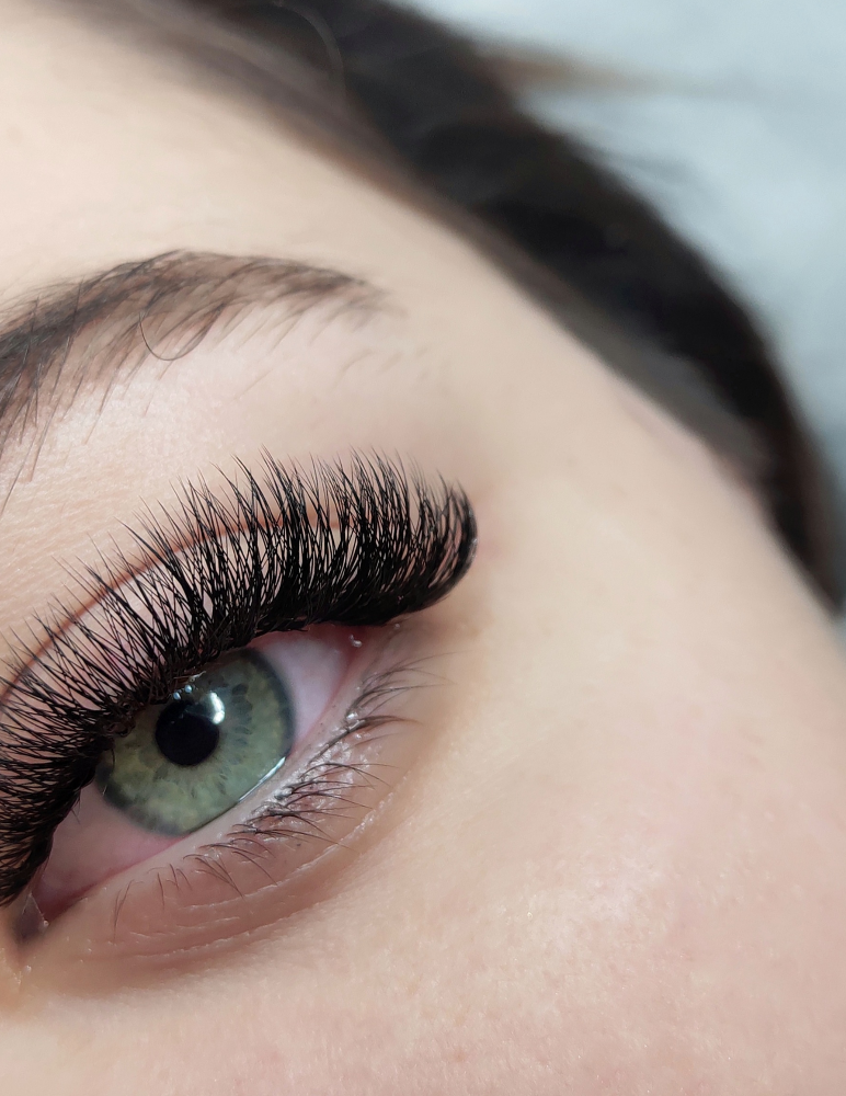 Lash Removal