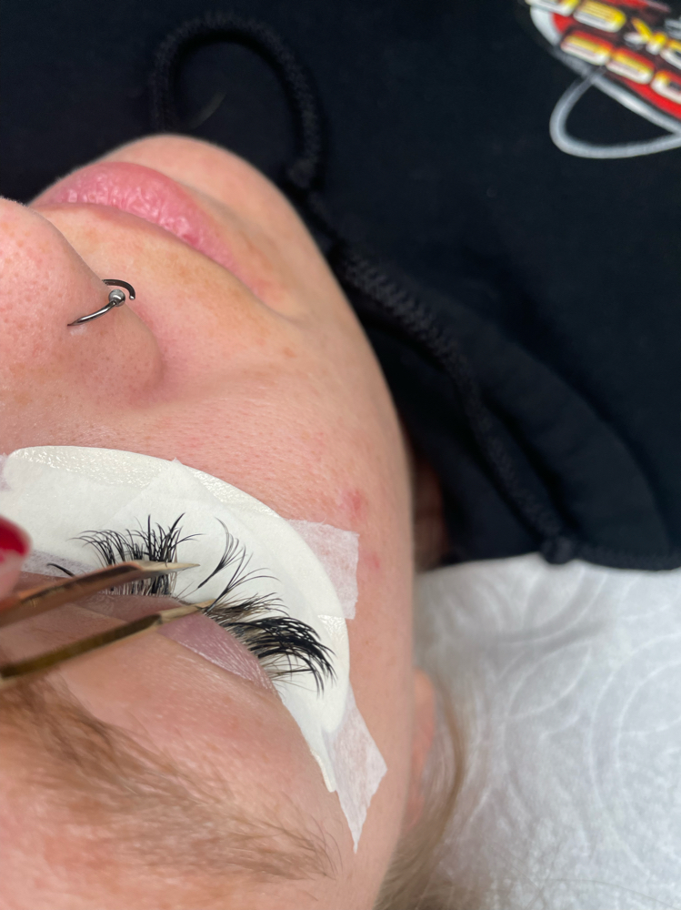 Lash Removal at Lace Esthetics in Chino Valley, AZ