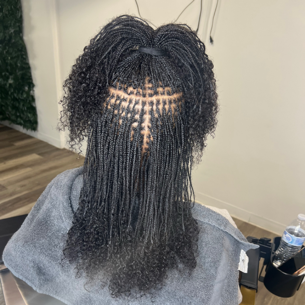 Microloc braid Extensions at Byrd’s Braids in Crestwood, IL