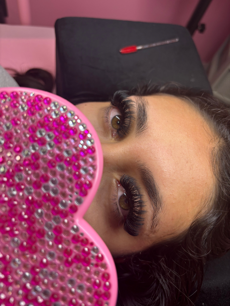 Express Lash Fill 30-45 min