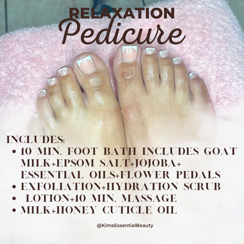 Acrylic Pedicure • Relaxing