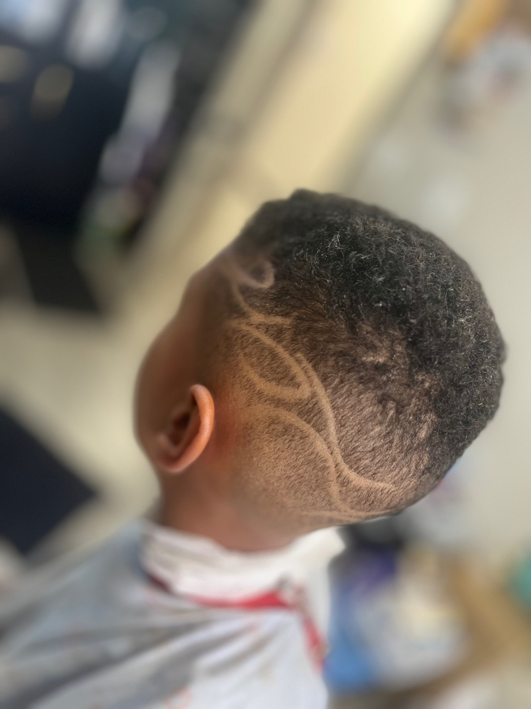 Kids (Age 5-10)  Haircut