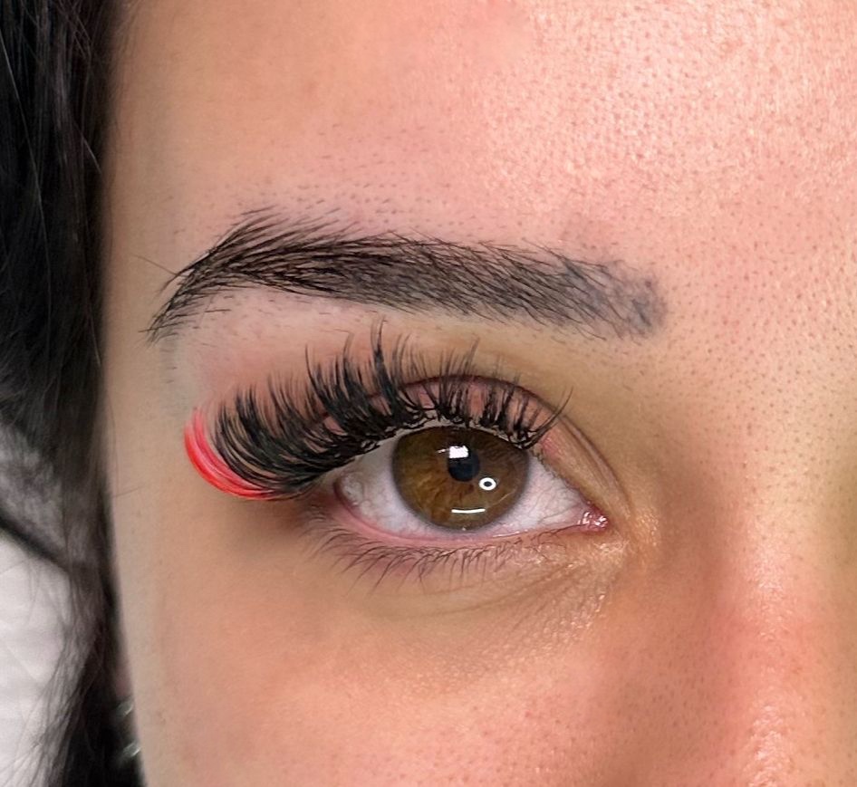 May Colored Customed Lash Set