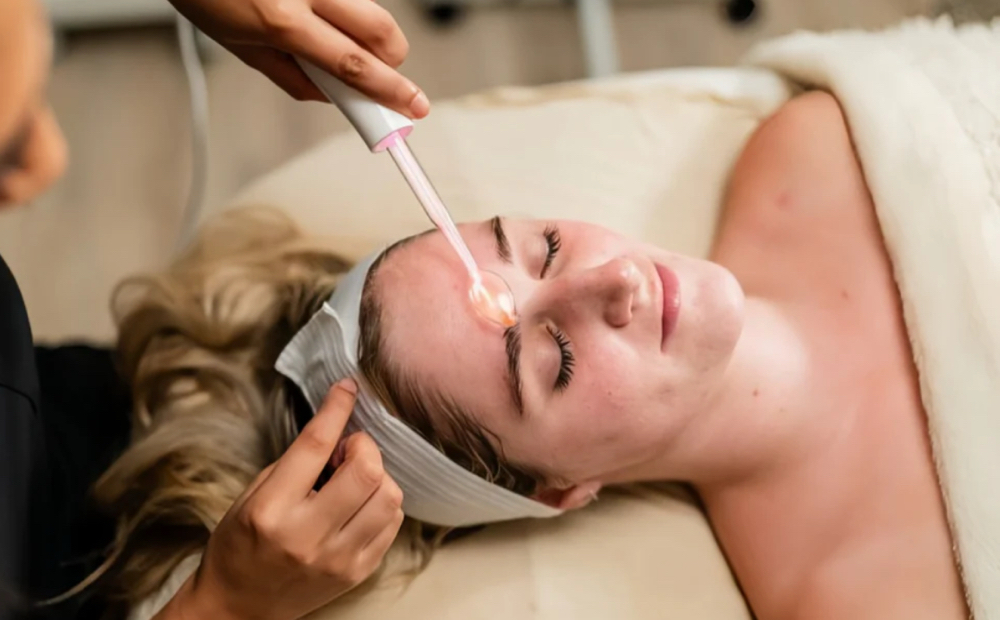 High frequency, skin therapy facial
