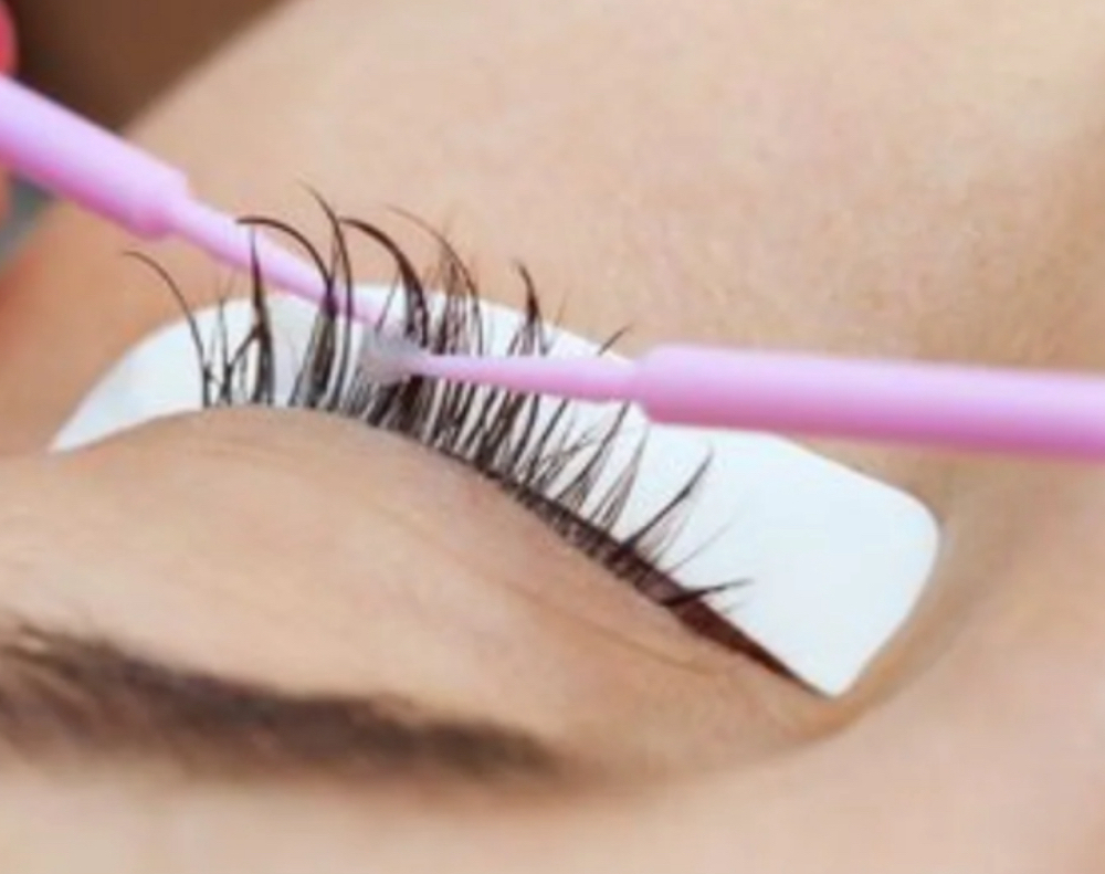 Eyelash Extension Removal at NoVa Lash Studio in Brownsville, TX