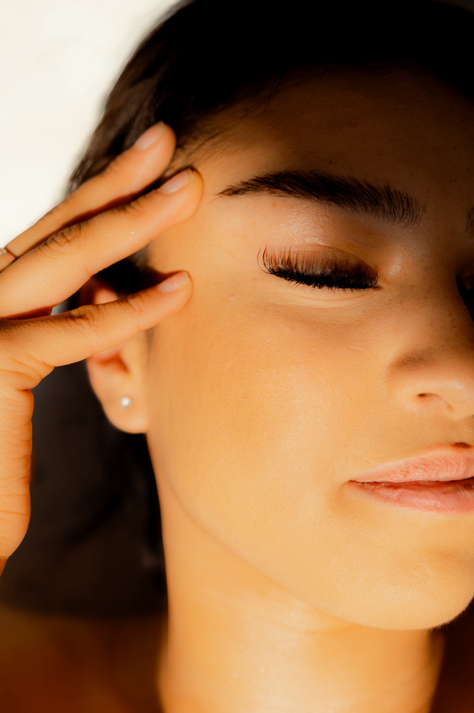 Deluxe Glowing Facial