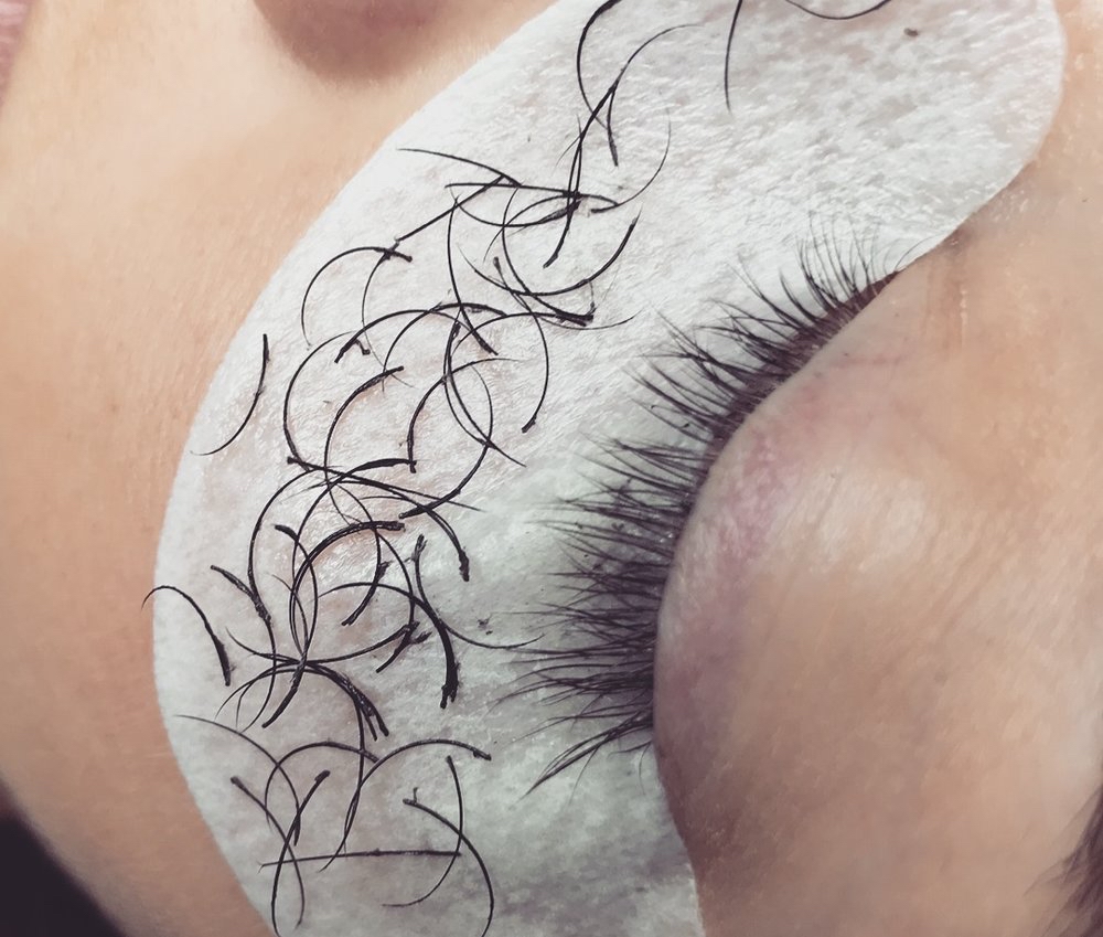 Lash Removal