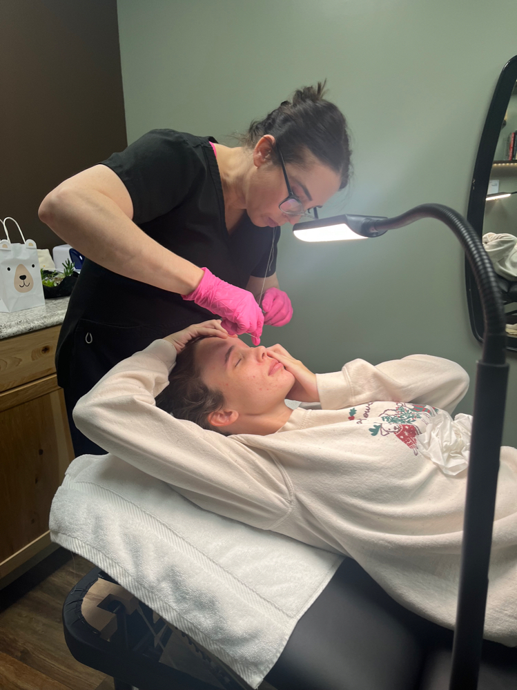 Eyebrow Threading